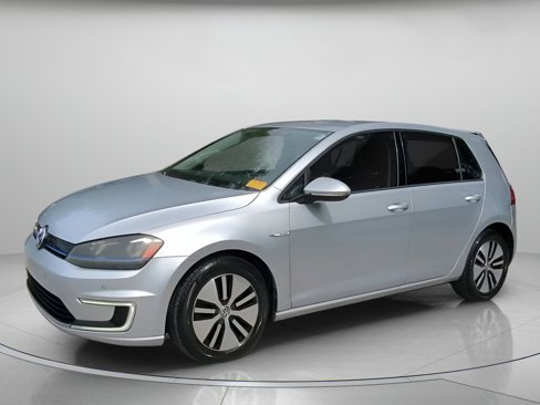 Used 2016 Volkswagen e-Golf SEL Premium image 12