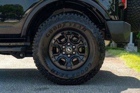 Used 2024 Ford Bronco Wildtrak image 10