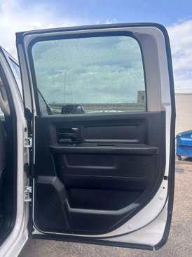 Used 2016 RAM 2500 Tradesman w/ Chrome Appearance Group image 35