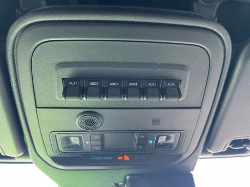 Used 2022 Ford Bronco Wildtrak image 29