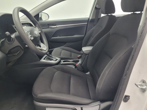 Used 2019 Hyundai Elantra SE w/ Cargo Package image 17