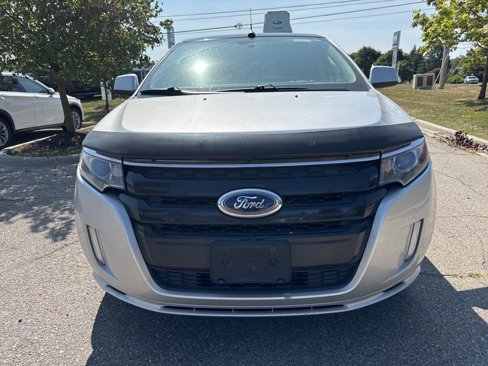 Used 2011 Ford Edge Sport w/ Driver Entry Pkg image 2