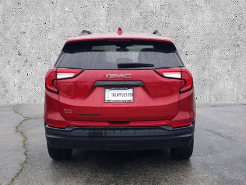 Used 2022 GMC Terrain SLE w/ Driver Convenience Package image 7
