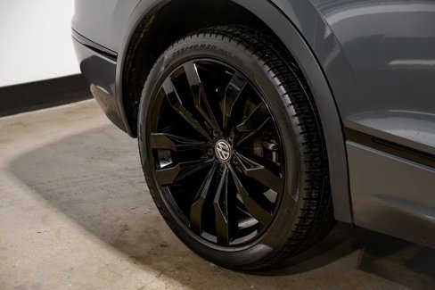 Used 2020 Volkswagen Tiguan SE R-Line image 7