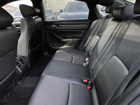 Used 2019 Honda Accord Sport image 15