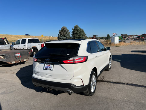 Used 2022 Ford Edge Titanium w/ Class II Trailer Tow Package image 7