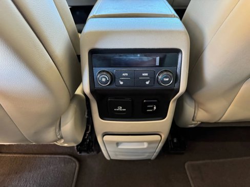 Used 2017 GMC Acadia Denali w/ Technology Package image 22
