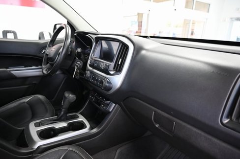 Used 2020 Chevrolet Colorado LT w/ Luxury Package image 14