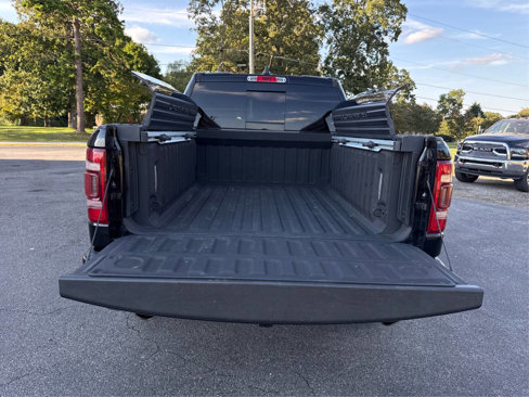 Used 2021 RAM 1500 Limited w/ Off Road Group image 12