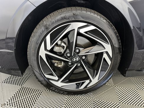 Certified 2024 Hyundai Sonata SEL w/ Convenience Package image 13