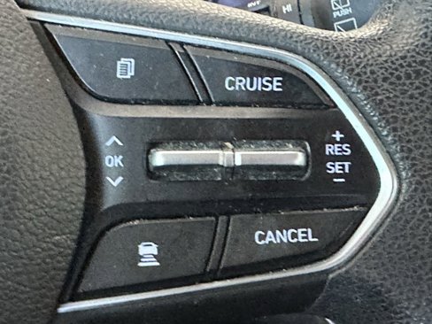 Used 2019 Hyundai Santa Fe SEL image 10
