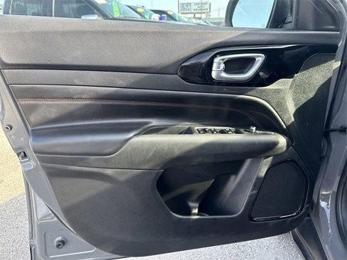 Used 2023 Jeep Compass Trailhawk image 22