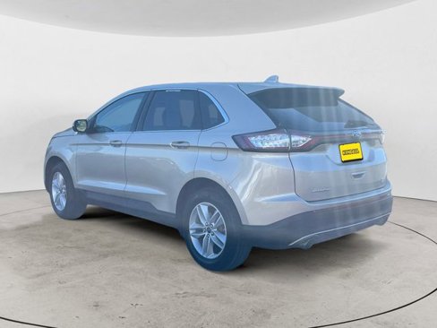 Used 2018 Ford Edge SEL w/ Equipment Group 201A image 3