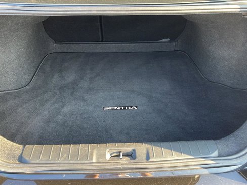 Used 2024 Nissan Sentra SV image 7