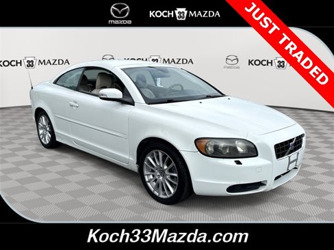 Used 2008 Volvo C70 T5 image 1