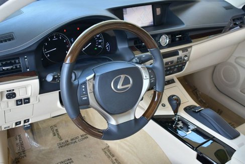 Used 2013 Lexus ES 350 image 12
