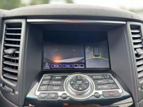 Used 2010 INFINITI FX35 AWD image 16