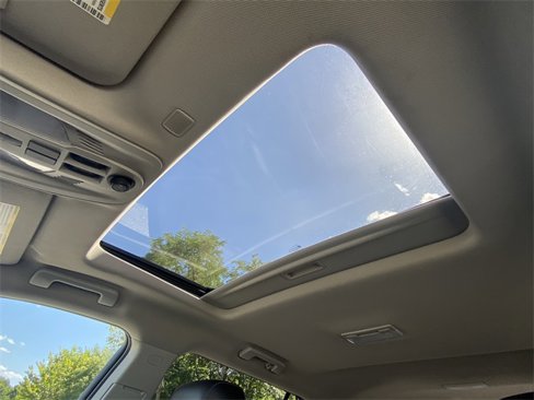 Used 2017 GMC Terrain Denali image 32