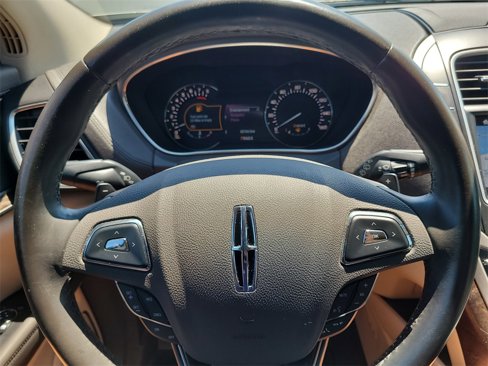 Used 2016 Lincoln MKX Reserve w/ Cargo Utility Package image 26