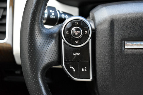 Used 2015 Land Rover Range Rover Sport HSE image 15