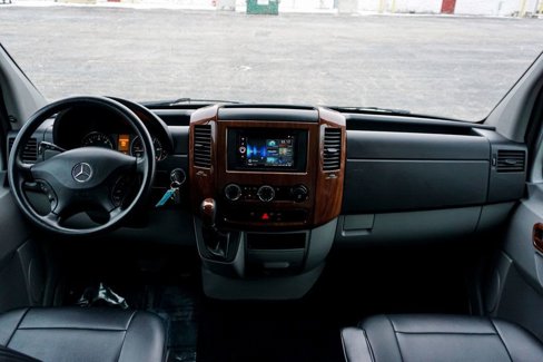 Used 2013 Mercedes-Benz Sprinter 2500 image 17
