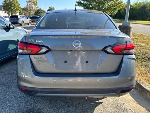 Used 2021 Nissan Versa S image 4