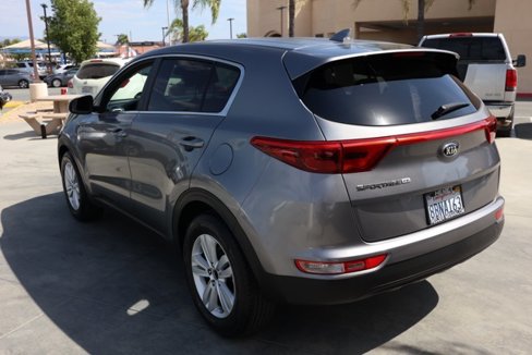 Used 2018 Kia Sportage LX image 6