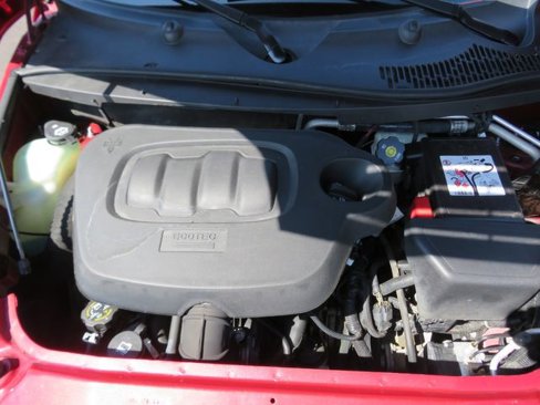 Used 2010 Chevrolet HHR LS image 36