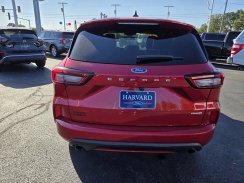 Used 2023 Ford Escape ST-Line image 5