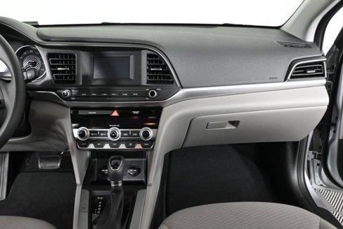 Used 2020 Hyundai Elantra SE w/ Cargo Package (C1) image 14
