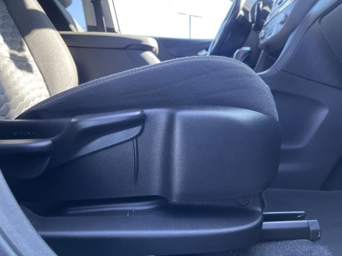 Used 2019 Chevrolet Equinox LT image 35
