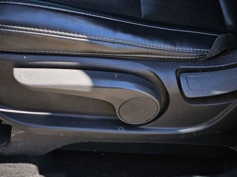 Used 2020 Kia Telluride LX image 26