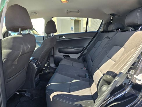 Used 2017 Kia Sportage LX image 21