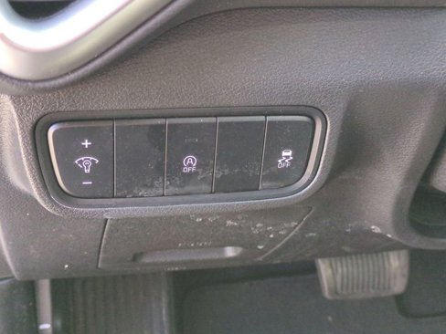 Used 2022 Kia Soul LX image 15