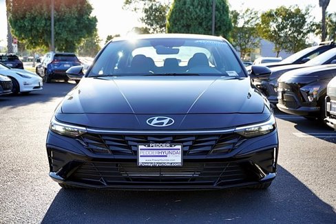 Certified 2024 Hyundai Elantra SEL image 5