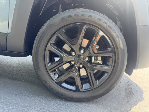 Used 2018 Jeep Renegade Altitude w/ UConnect 8.4 Nav Group image 23