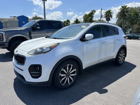 Used 2017 Kia Sportage EX w/ EX Technology Package image 2