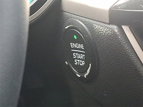 Used 2022 Ford Escape SEL w/ Technology Package image 22