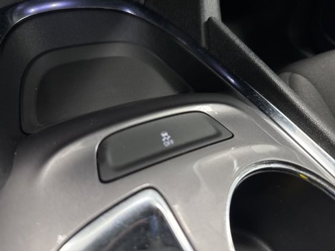 Used 2023 Chevrolet Malibu LT image 19