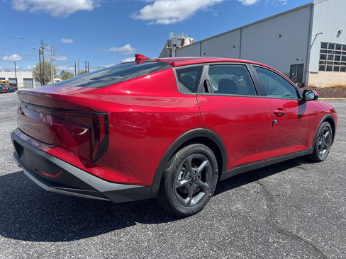New 2025 Kia K4 LXS image 8