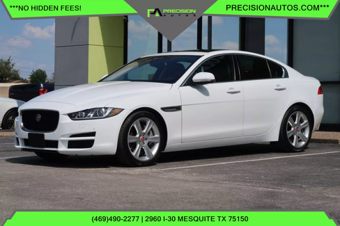 Used 2018 Jaguar XE Prestige image 1
