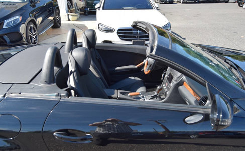 Used 2011 Mercedes-Benz SLK 300 image 28