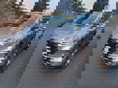Certified 2022 Ford Escape SE w/ Convenience Package image 2