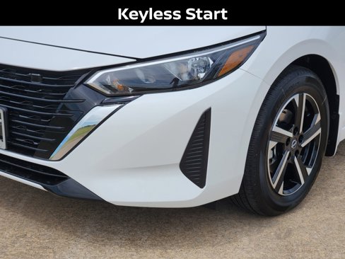 New 2025 Nissan Sentra SV image 8