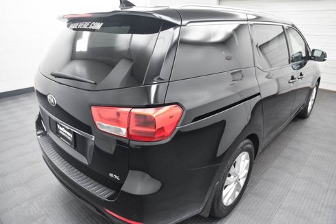 Used 2017 Kia Sedona EX image 7