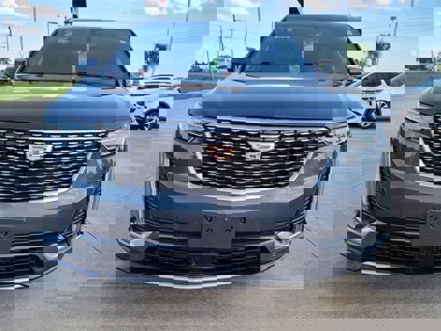 Used 2020 Cadillac XT6 Premium Luxury image 13