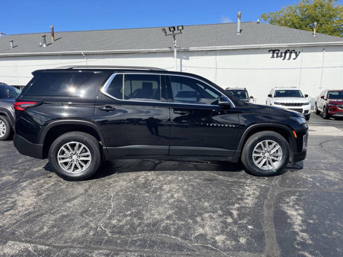 Used 2023 Chevrolet Traverse LT w/ Rear Camera Mirror Package image 9
