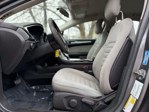 Used 2013 Ford Fusion S image 21
