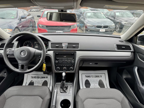 Used 2012 Volkswagen Passat 2.5 S image 15