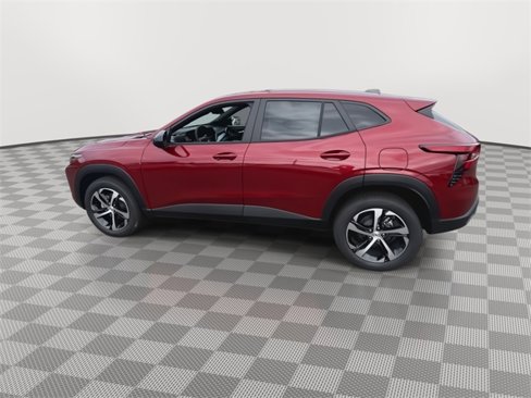 New 2025 Chevrolet Trax RS w/ Driver Confidence Package image 5